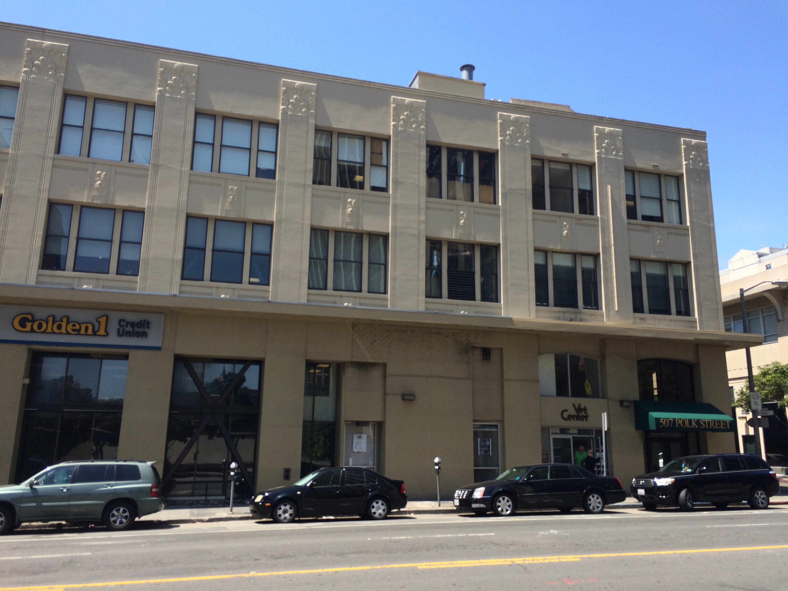 Exterior of the El Salvador consulate in San Francisco