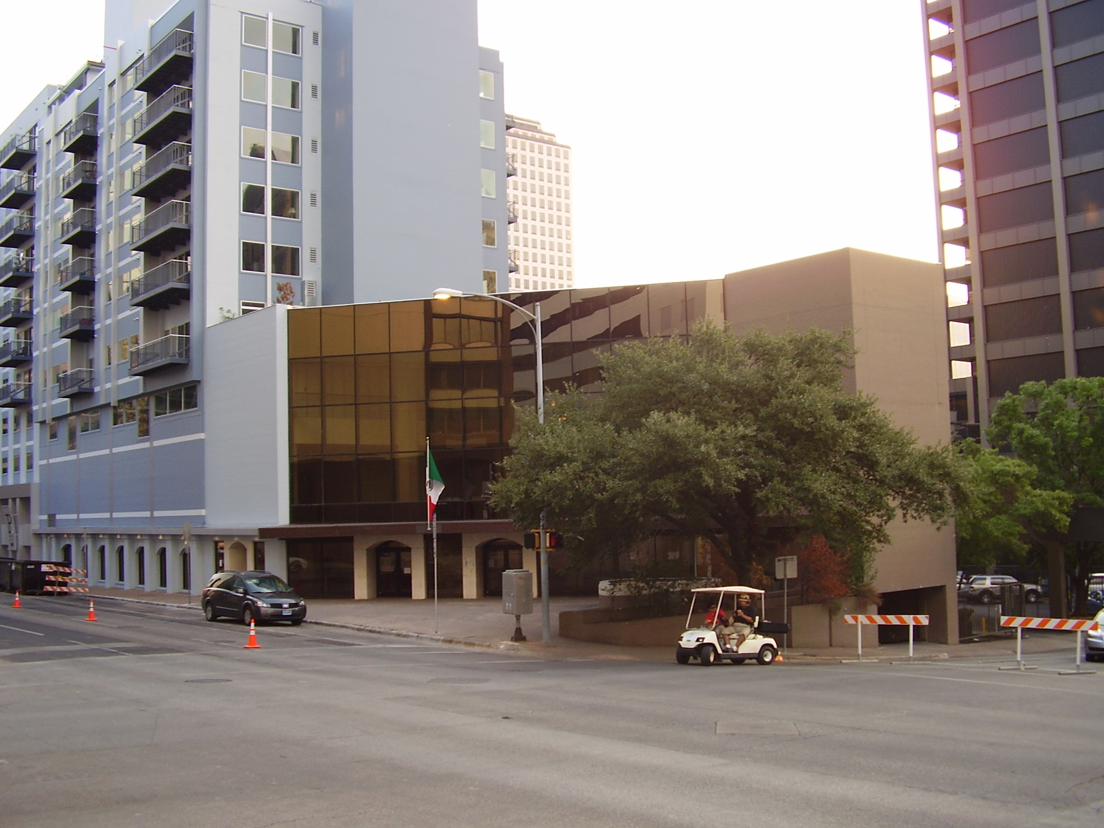 Exterior of the Mexico consulate in Austin